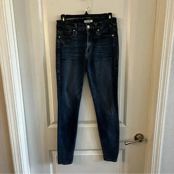 616 Good American Good Legs Jeans Size 4/27 - Picture 1 of 4